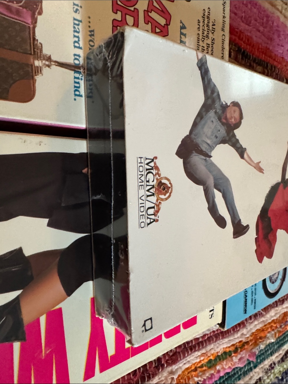 4 VHS 📼 includes unopened original OVERBOARD, Maid to Order, Mannequin, plus - - Picture 5 of 11